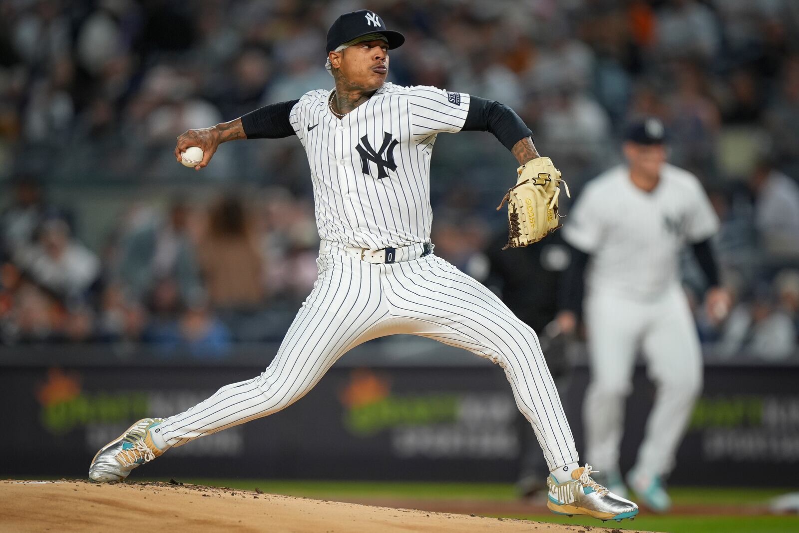 New York Yankees pitcher Marcus Stroman delivers during the first inning of a baseball game against the Baltimore Orioles, Wednesday, Sept. 25, 2024, in New York. (AP Photo/Bryan Woolston)