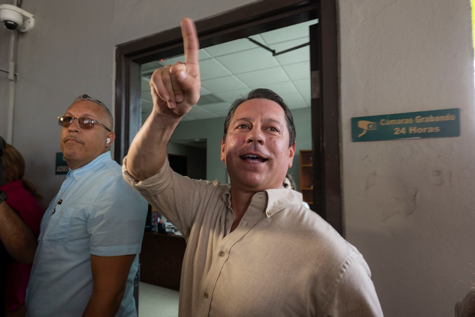 Juan Dalmau, Puerto Rico's Independence Party candidate for Governor, arrives to a polling station to vote in general elections in San Juan, Puerto Rico, Tuesday, Nov. 5, 2024. (AP Photo/Alejandro Granadillo)