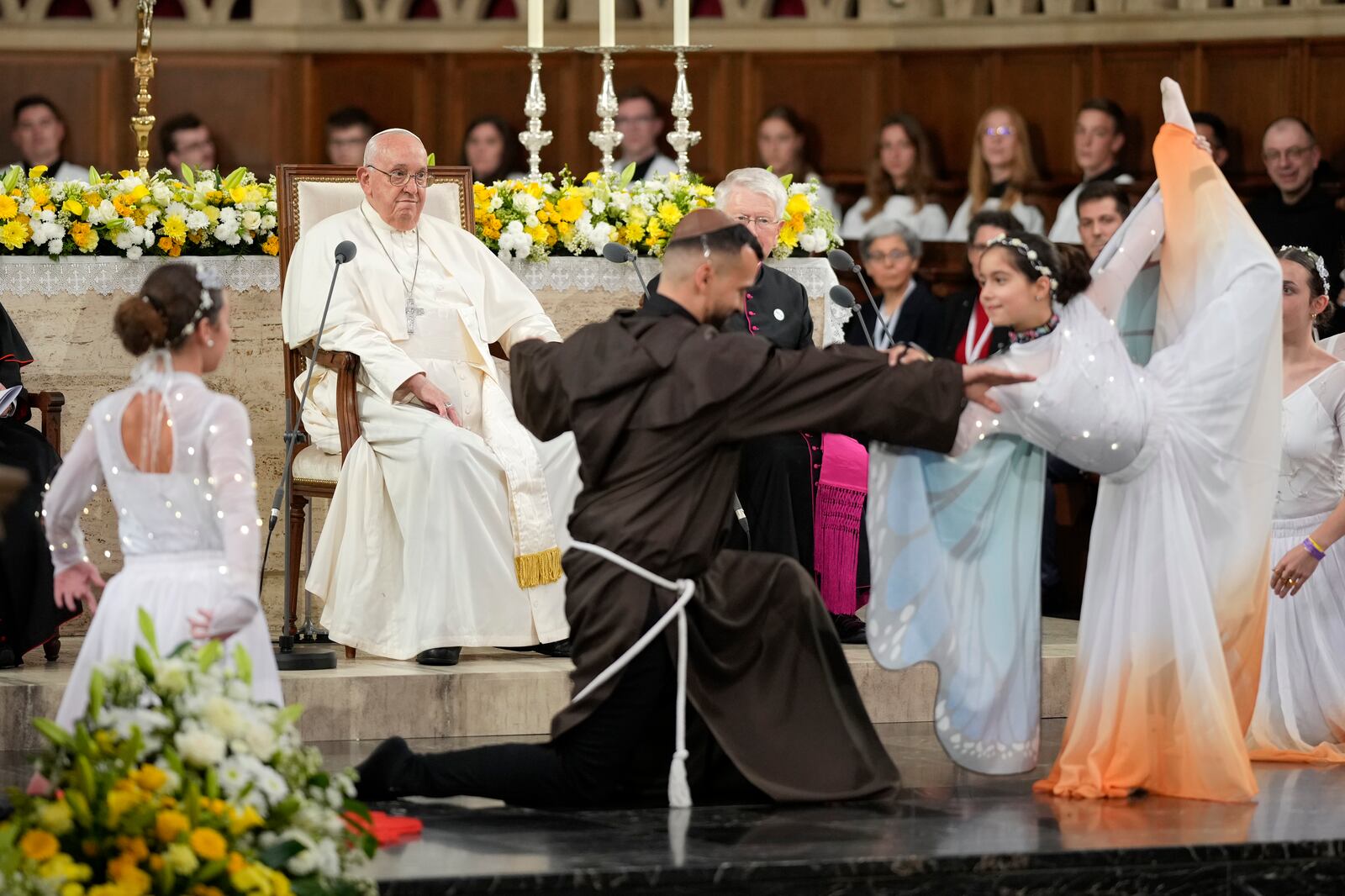 Pope Francis meets the Catholic Community in the Luxembourg's Cathedral of Notre-Dame in Luxembourg, Thursday, Sept. 26, 2024. (AP Photo/Andrew Medichini)