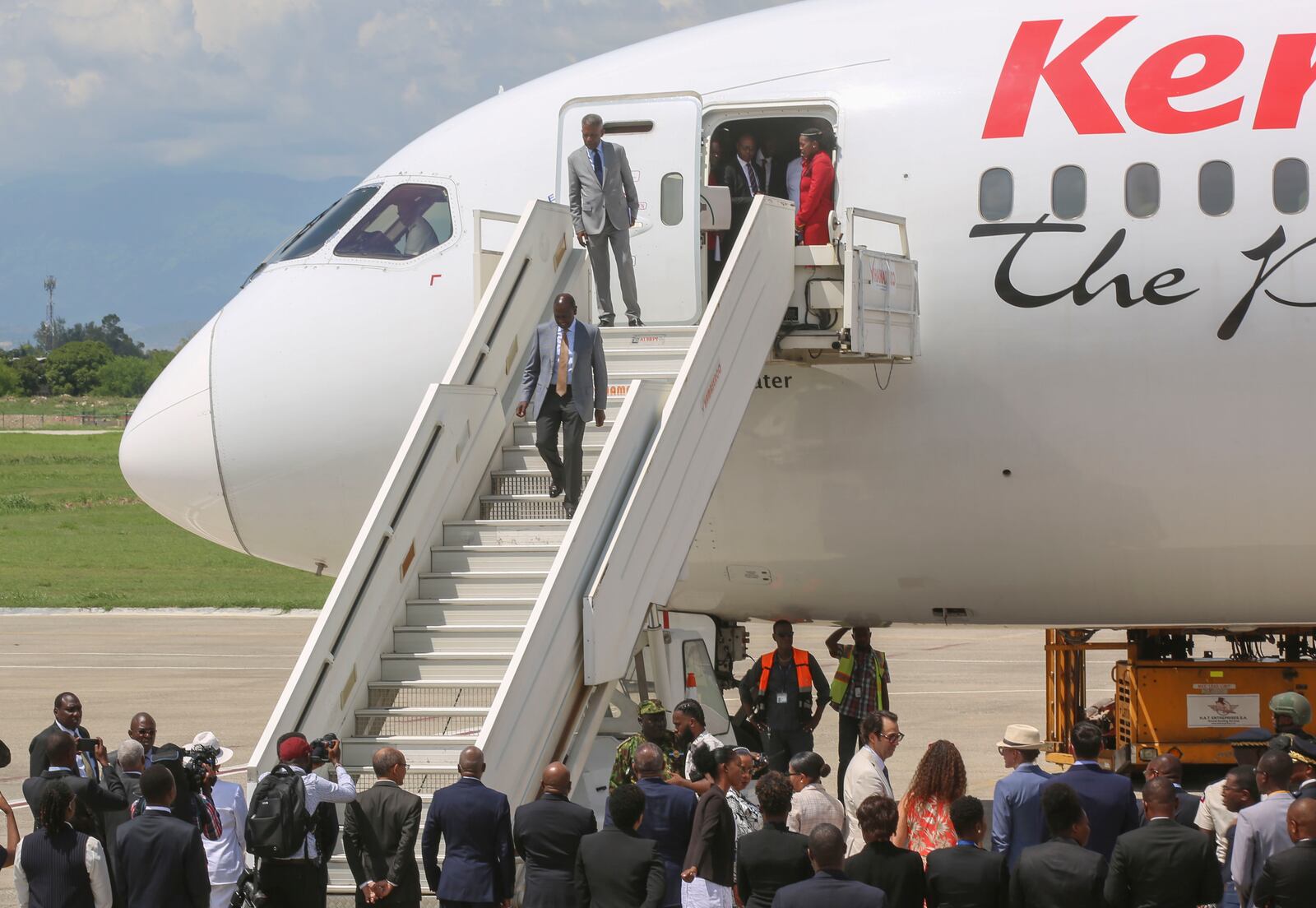 Kenya's President William Ruto deplanes after his arrival at the Toussaint Louverture International Airport in Port-au-Prince, Haiti, Saturday, Sept. 21, 2024. (AP Photo/Odelyn Joseph)