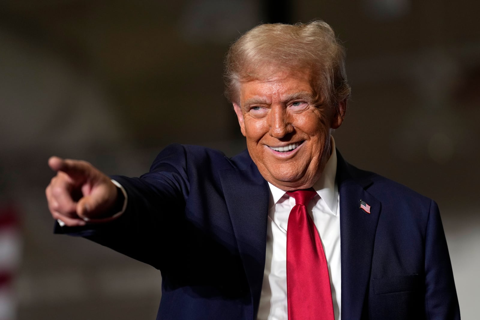 Republican presidential nominee former President Donald Trump arrives for a campaign event, Sunday, Sept. 29, 2024, in Erie, Pa. (AP Photo/Matt Rourke)