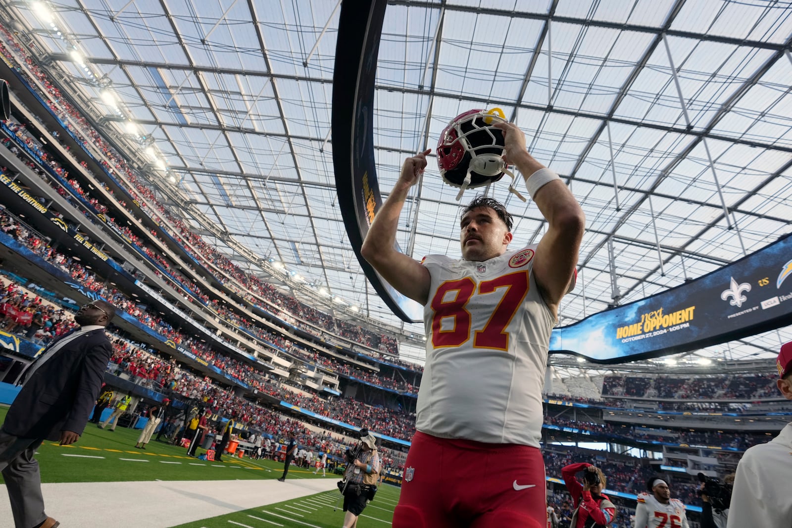 Kansas City Chiefs tight end Travis Kelce celebrates following an NFL football game against the Los Angeles Chargers Sunday, Sept. 29, 2024, in Inglewood, Calif. The Chiefs won 17-10. (AP Photo/Marcio Jose Sanchez)