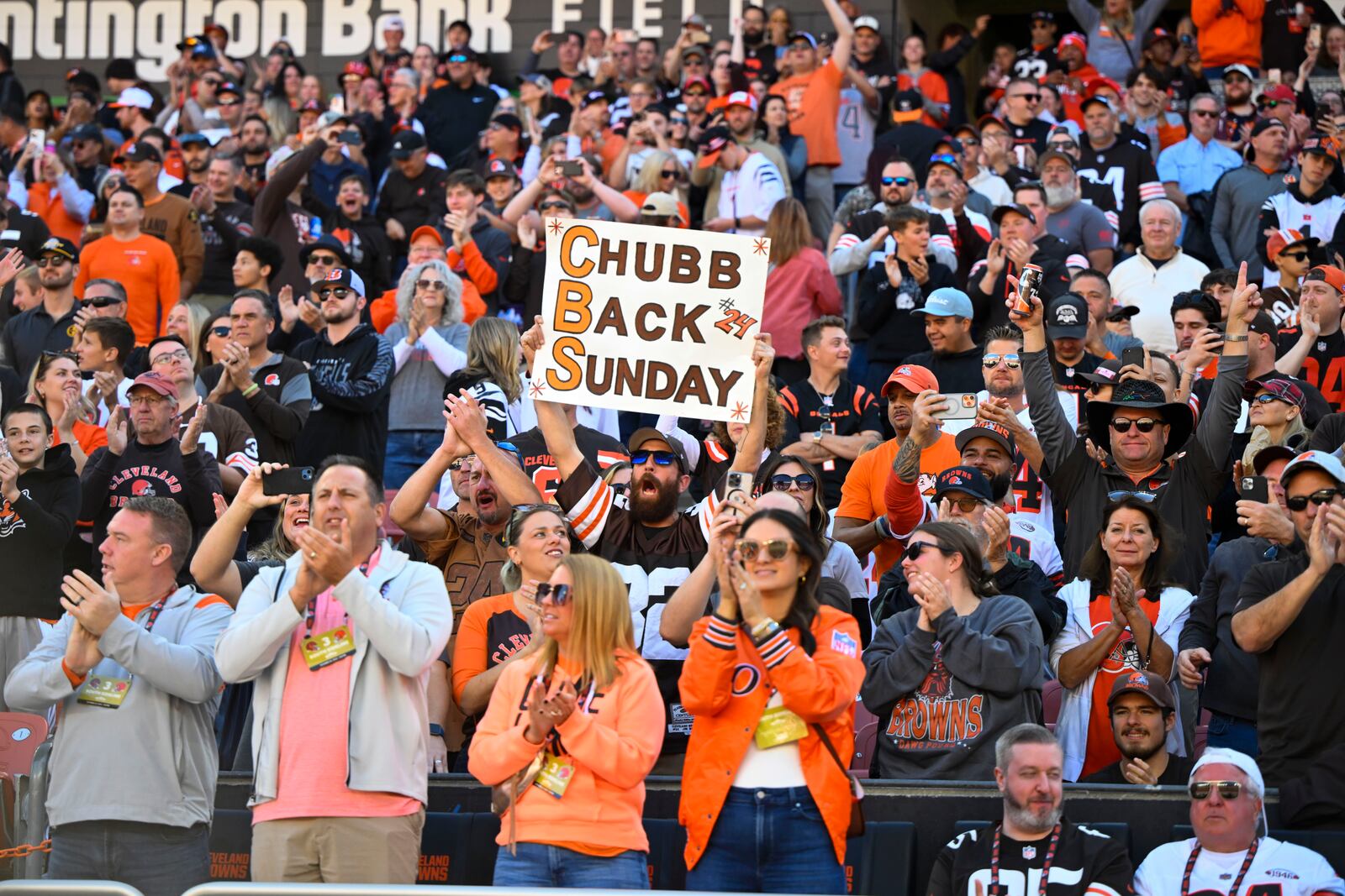 Fans cheer for Cleveland Browns running back Nick Chubb before an NFL football game against the Cincinnati Bengals, Sunday, Oct. 20, 2024, in Cleveland. (AP Photo/David Richard)