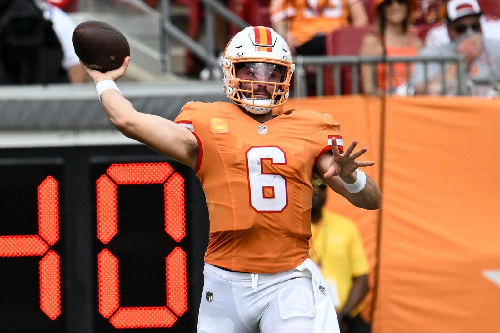 Tampa Bay Buccaneers quarterback Baker Mayfield (6) works in the pocket against the Atlanta Falcons during the first half of an NFL football game, Sunday, Oct. 27, 2024, in Tampa. (AP Photo/Jason Behnken)