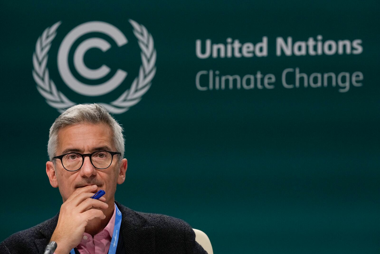 Principal advisor for climate at the European Commission Jacob Werksman attends a news conference at the COP29 U.N. Climate Summit, Thursday, Nov. 14, 2024, in Baku, Azerbaijan. (AP Photo/Rafiq Maqbool)