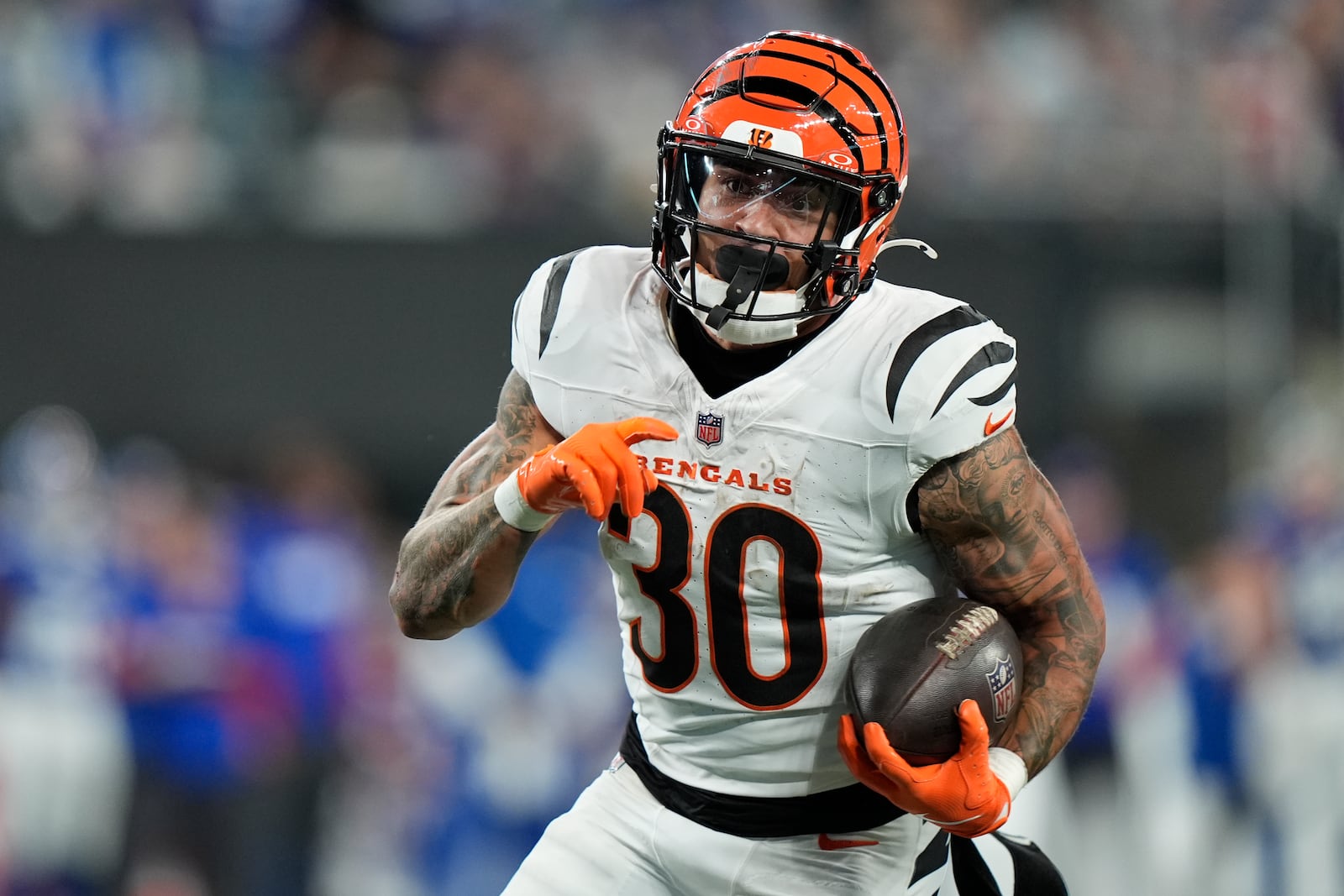 Cincinnati Bengals running back Chase Brown (30) runs for a touchdown during the second half of an NFL football game against the New York Giants, Sunday, Oct. 13, 2024, in East Rutherford, N.J. (AP Photo/Frank Franklin II)