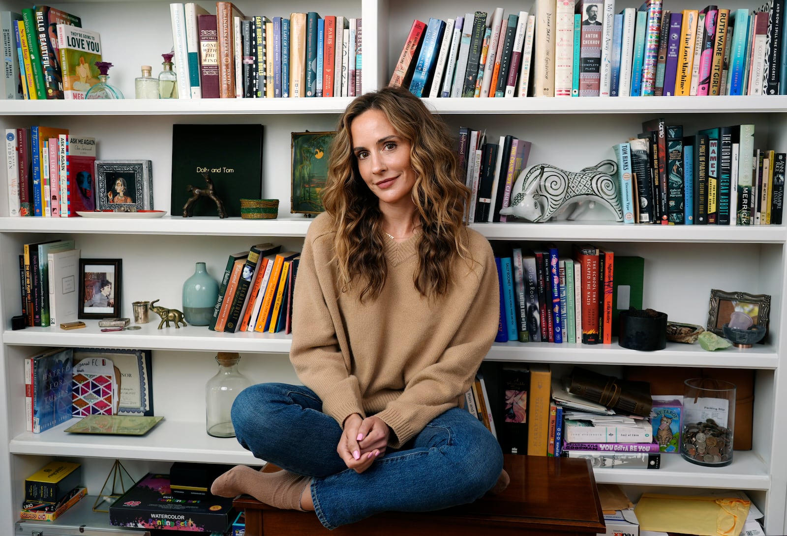 Meaghan Oppenheimer, the creator and showrunner of the Hulu series "Tell Me Lies," poses for a portrait at home, Wednesday, Sept. 11, 2024, in Los Angeles. (AP Photo/Chris Pizzello)