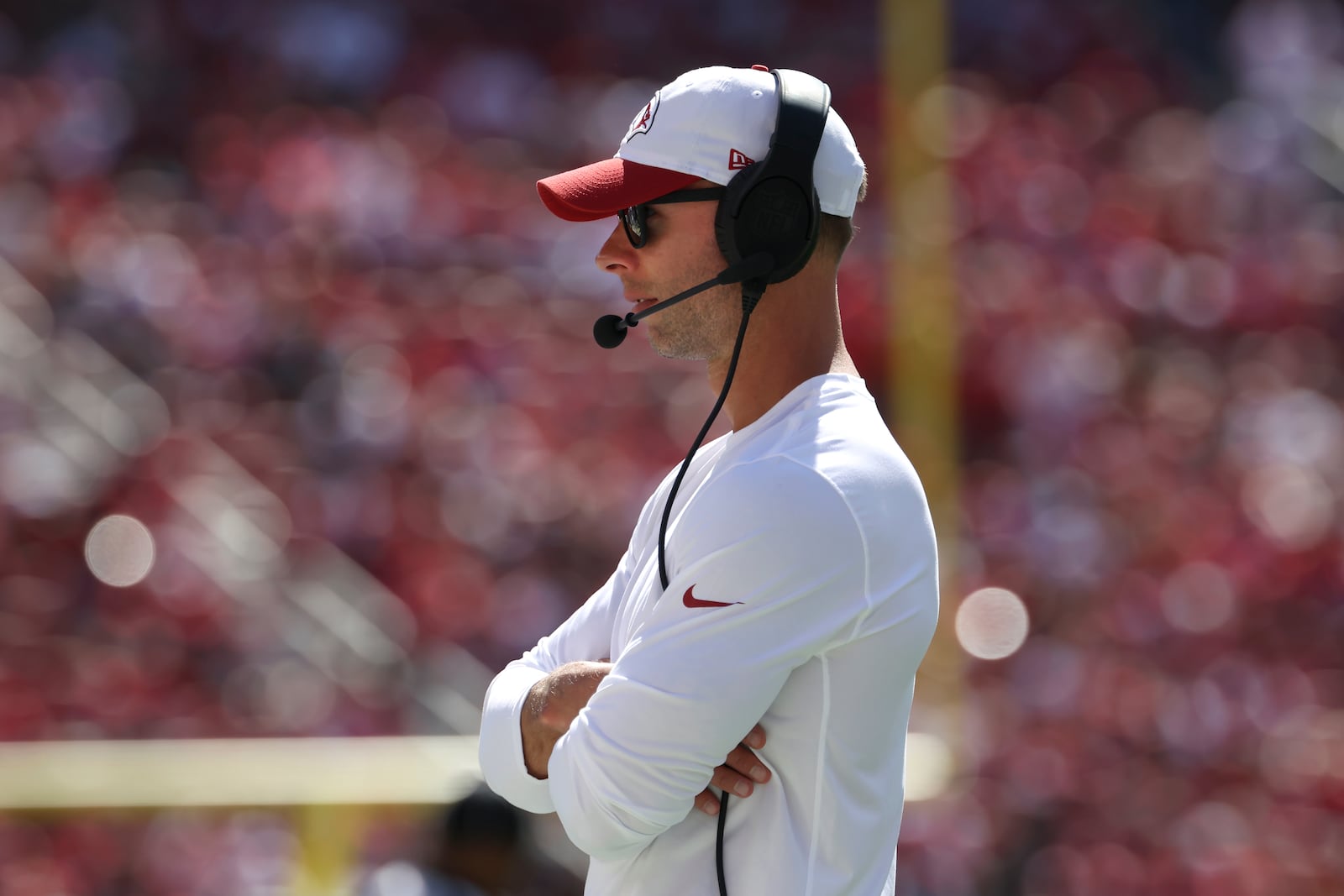 Arizona Cardinals head coach Jonathan Gannon watches from the sideline during the first half of an NFL football game against the San Francisco 49ers in Santa Clara, Calif., Sunday, Oct. 6, 2024. (AP Photo/Jed Jacobsohn)