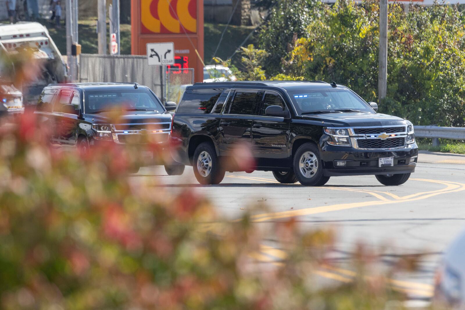 President of Ukraine Volodymyr Zelenskyy's motorcade arrives at the Scranton Army Ammunition Plant in Scranton, Pa., Sunday, Sept. 22, 2024. (AP Photo/Laurence Kesterson)