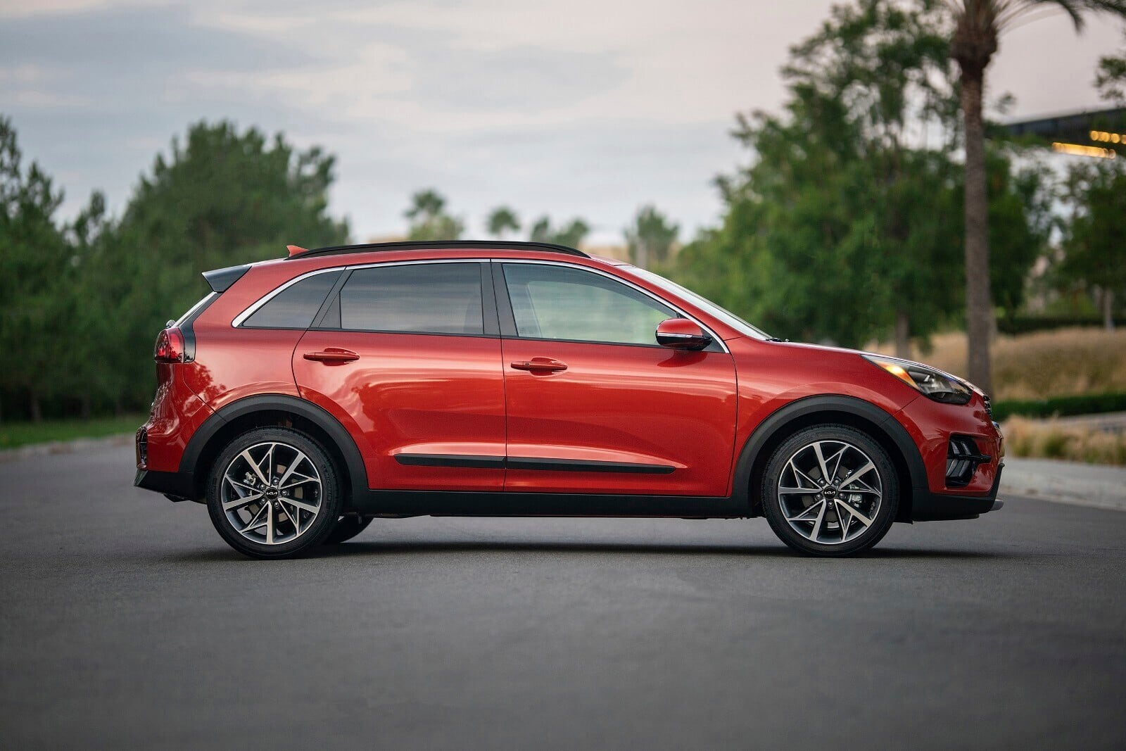 This photo provided by Kia shows a 2022 Niro. The EPA estimates it gets up to 50 mpg in combined city/highway driving. (Courtesy of Kia America via AP)