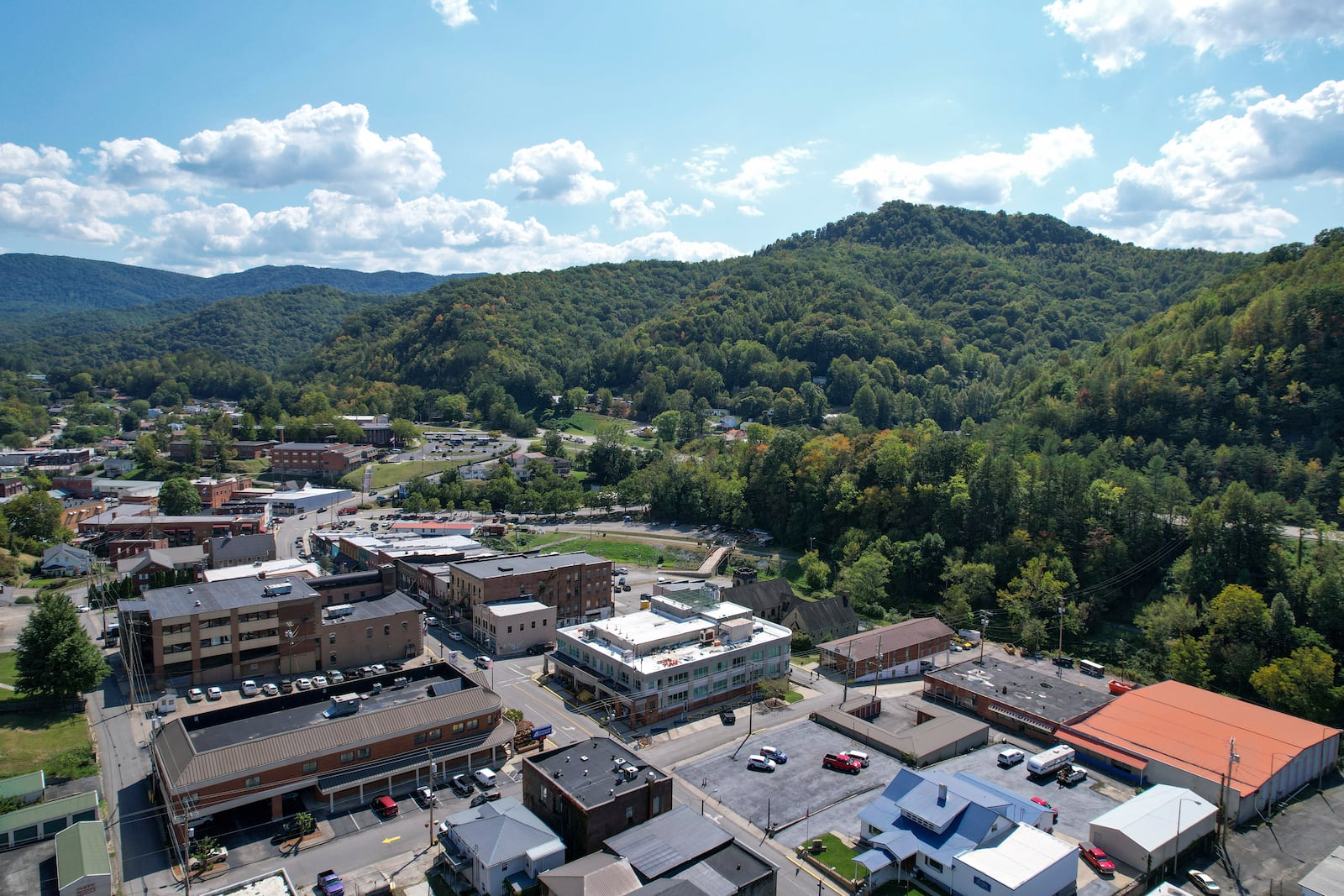 An aerial view shows Whitesburg, Ky., on Friday, Sept. 20, 2024. A preliminary investigation indicates Letcher County Sheriff Shawn “Mickey” Stines shot District Judge Kevin Mullins multiple times following an argument inside the courthouse, according to Kentucky State Police. (AP Photo/Randy Sartin)