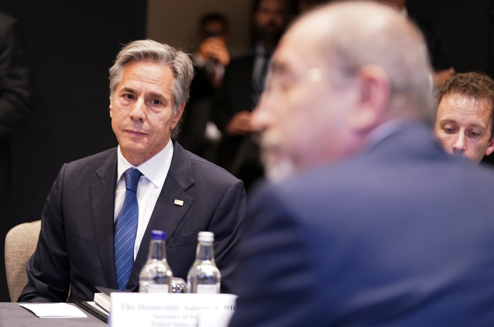 U.S. Secretary of State Antony Blinken meets with Jordanian Foreign Minister Ayman Safadi in London Britain, Friday, Oct. 25, 2024. (Nathan Howard/Pool photo via AP)